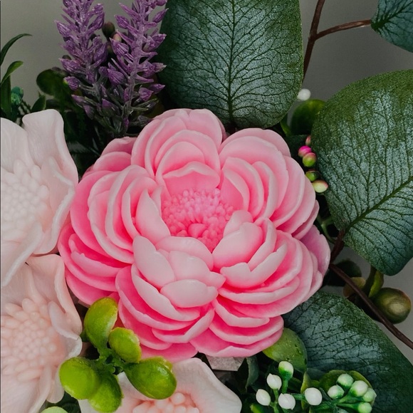 Soap Flowers Free Delivery - Picture 3 of 11